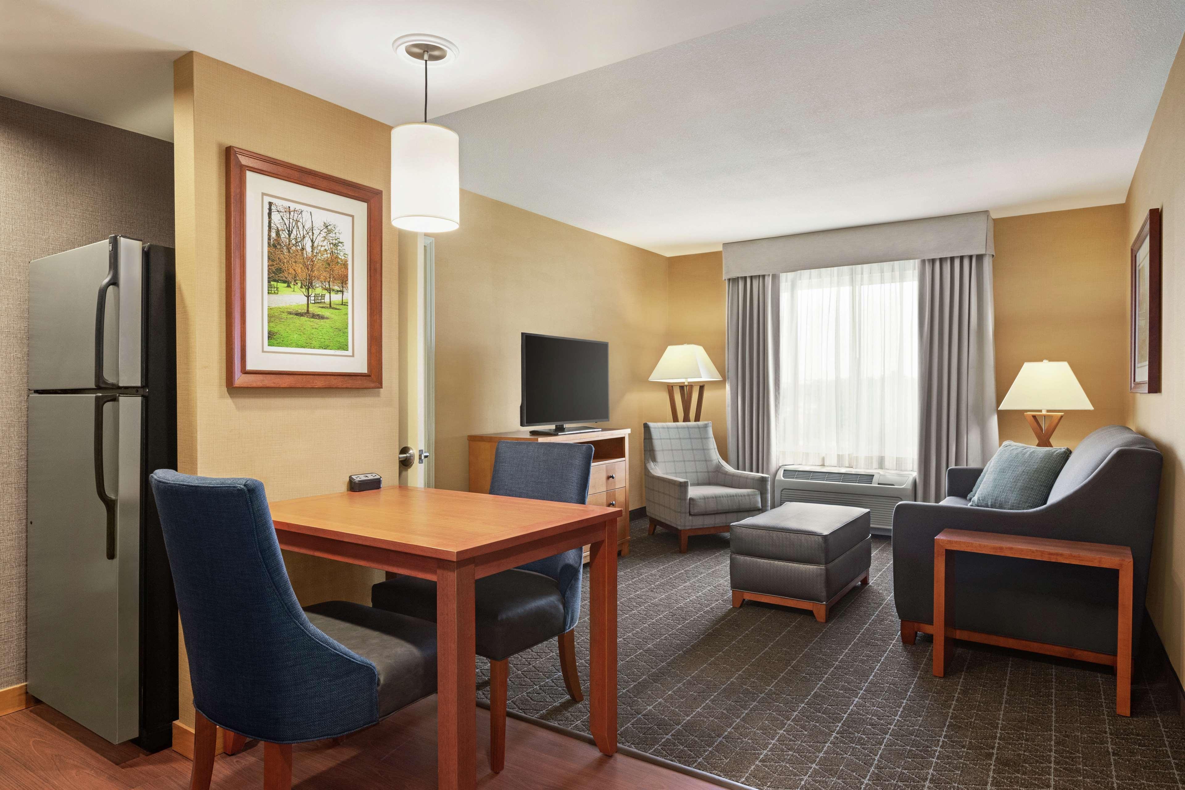 โฮมวู้ด สวีทส์ อัลเลนตัน เวสต์ Hotel Fogelsville ภายนอก รูปภาพ