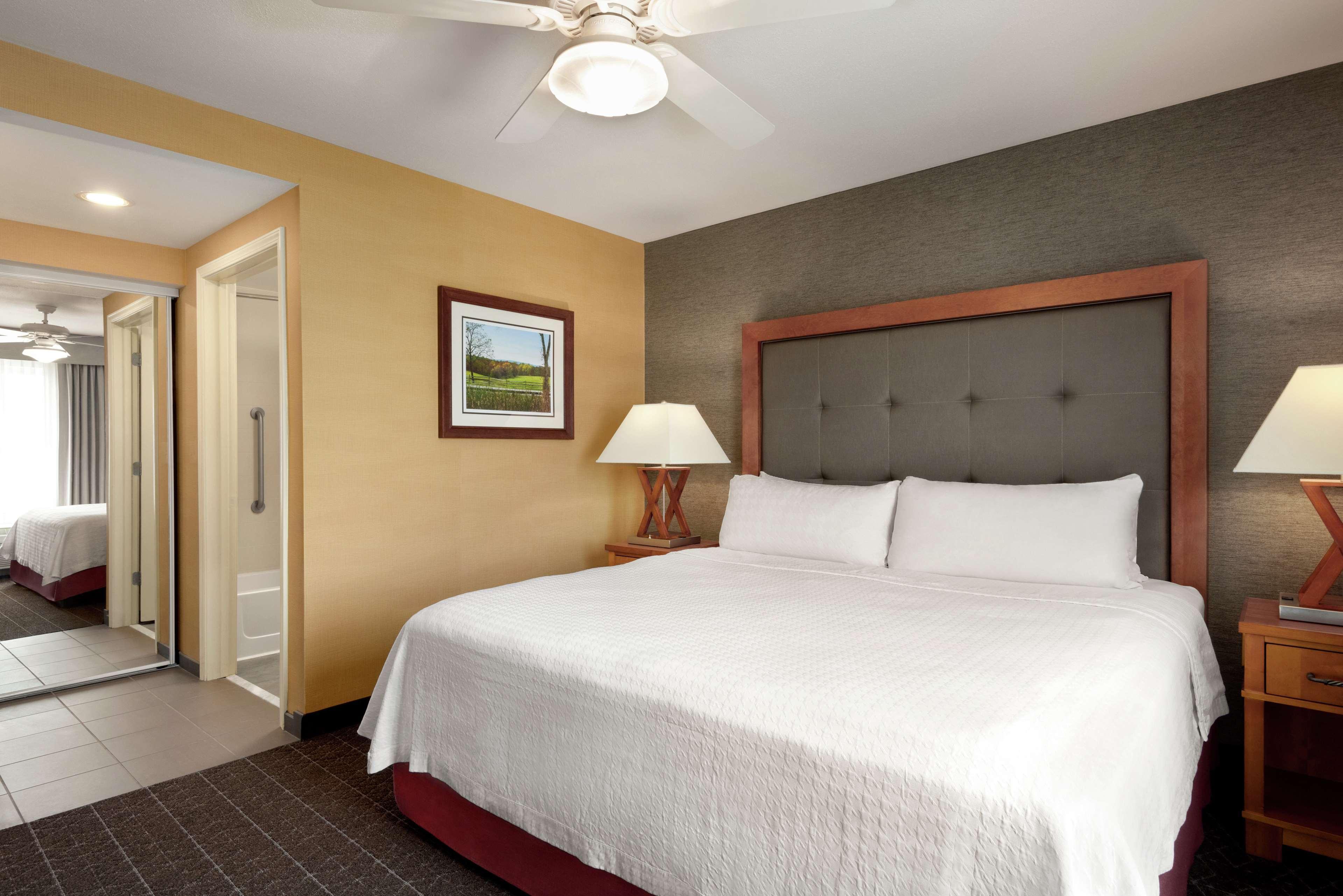โฮมวู้ด สวีทส์ อัลเลนตัน เวสต์ Hotel Fogelsville ภายนอก รูปภาพ